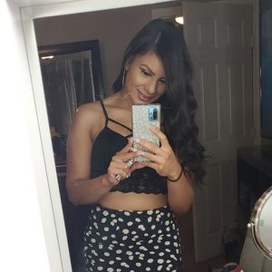 Meet your Posher, Isela